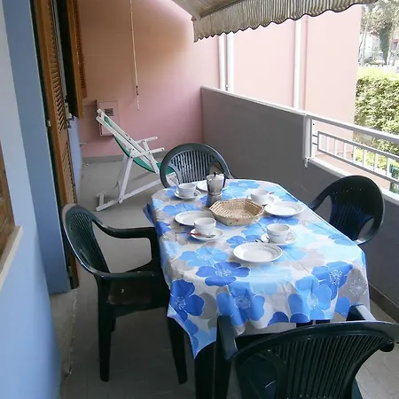 Villaggio Riviera - Agenzia Cocal アパート
